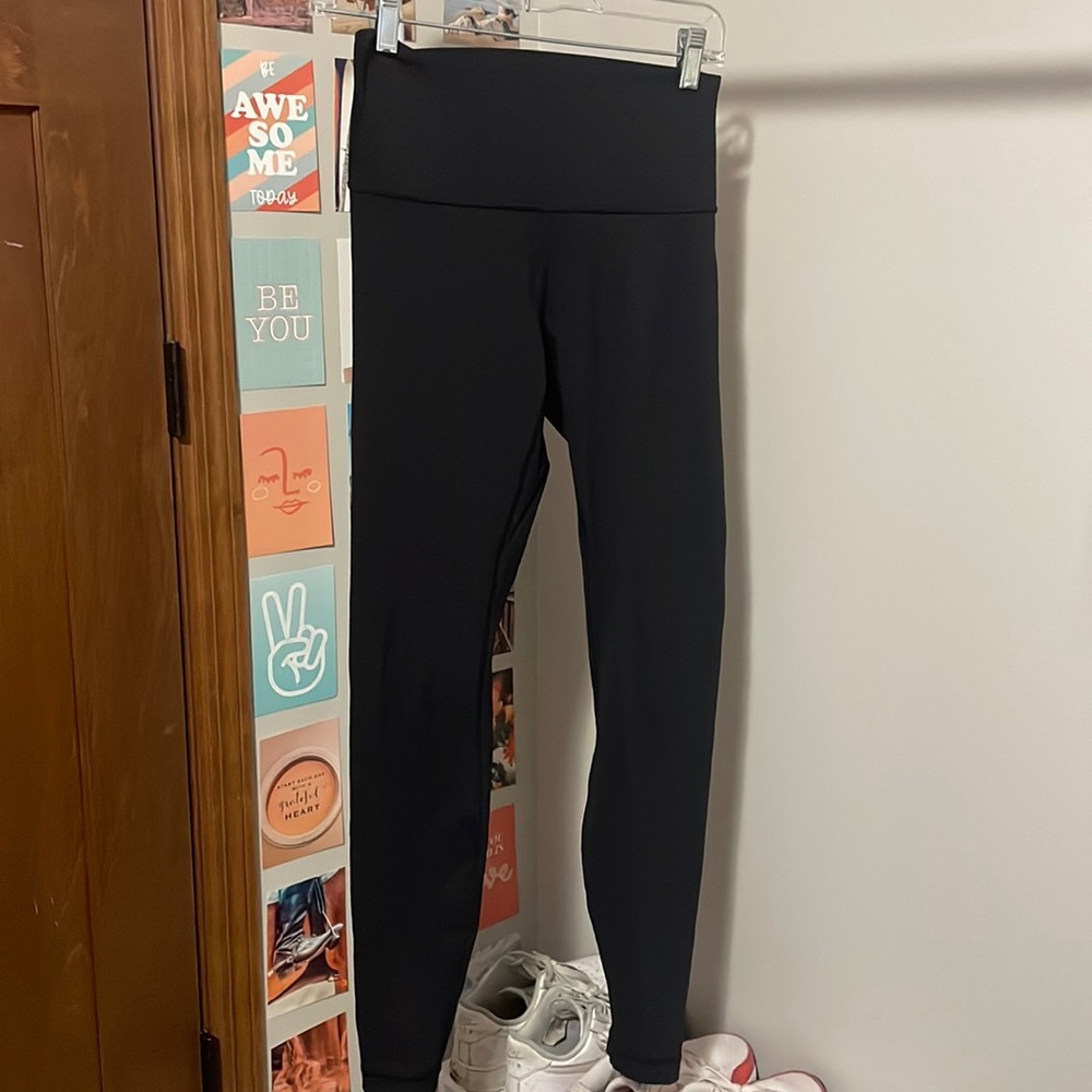 WUNDER TRAIN LULULEMON LEGGINGS SIZE 6